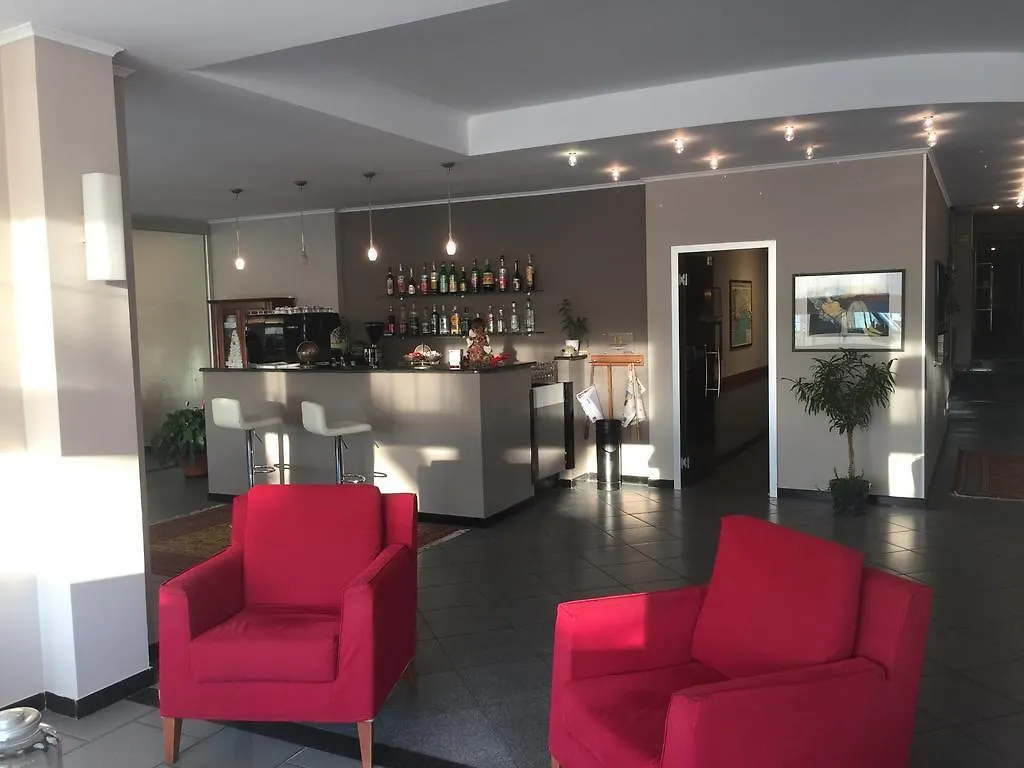 Hotel Internazionale Финале Лигуре 3*,