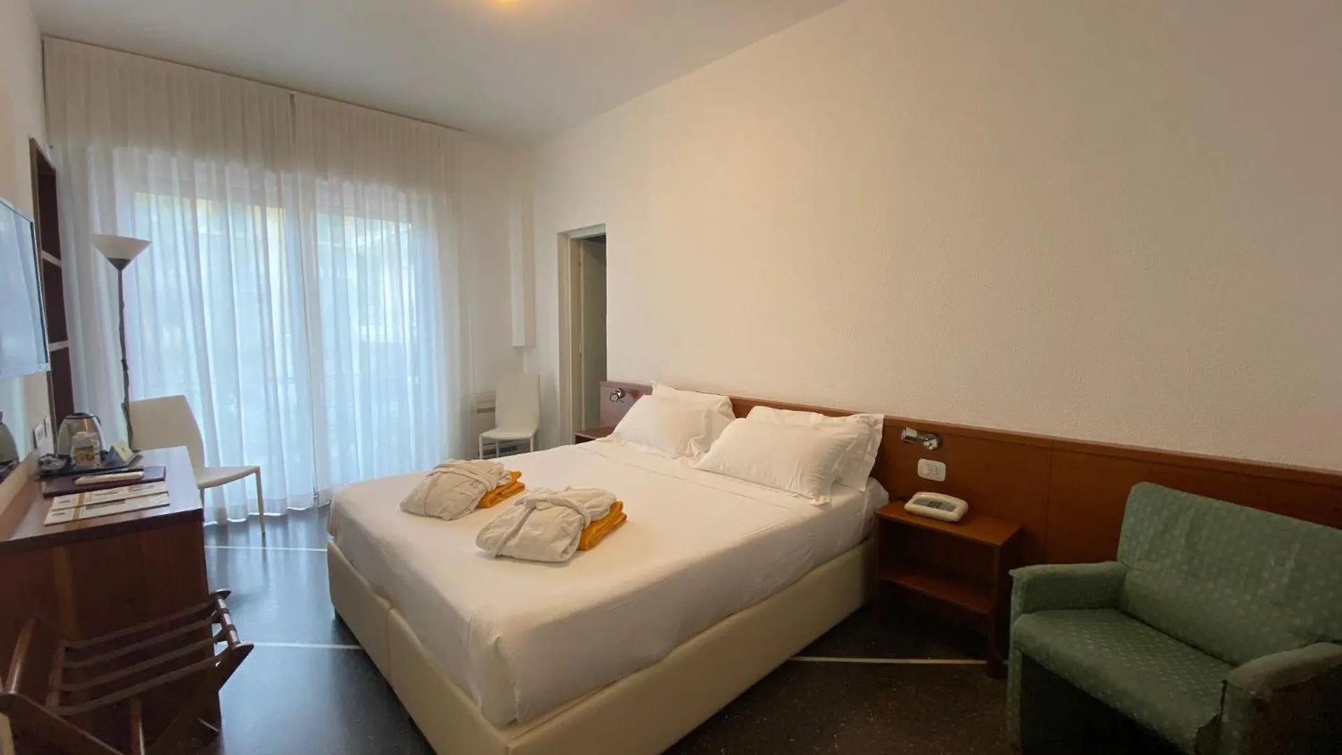 Hotel Internazionale Finale Ligure 3*,  Italy